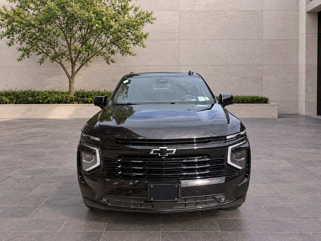 Chevrolet Suburban RST front exterior